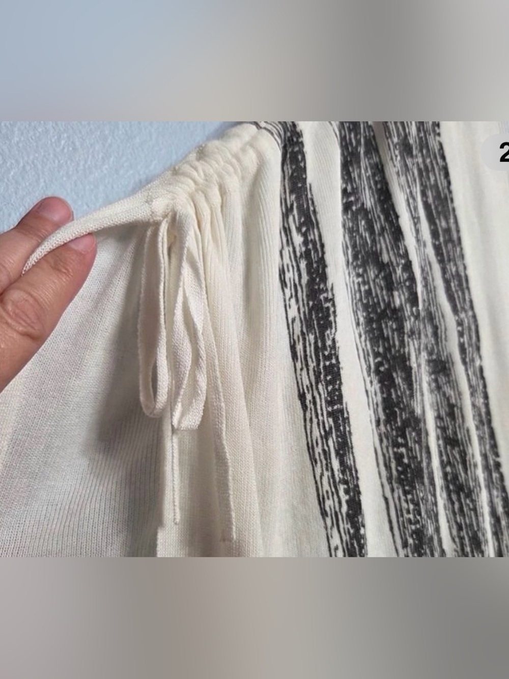 Splendid White Ribbed Knit Poncho - Picture 11 of 12